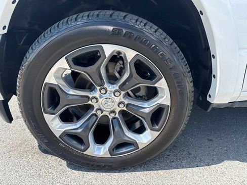 Used 2023 RAM 1500 Limited AWD/4WD image 4