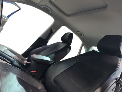 Used 2016 Volkswagen Passat 1.8T SE image 14