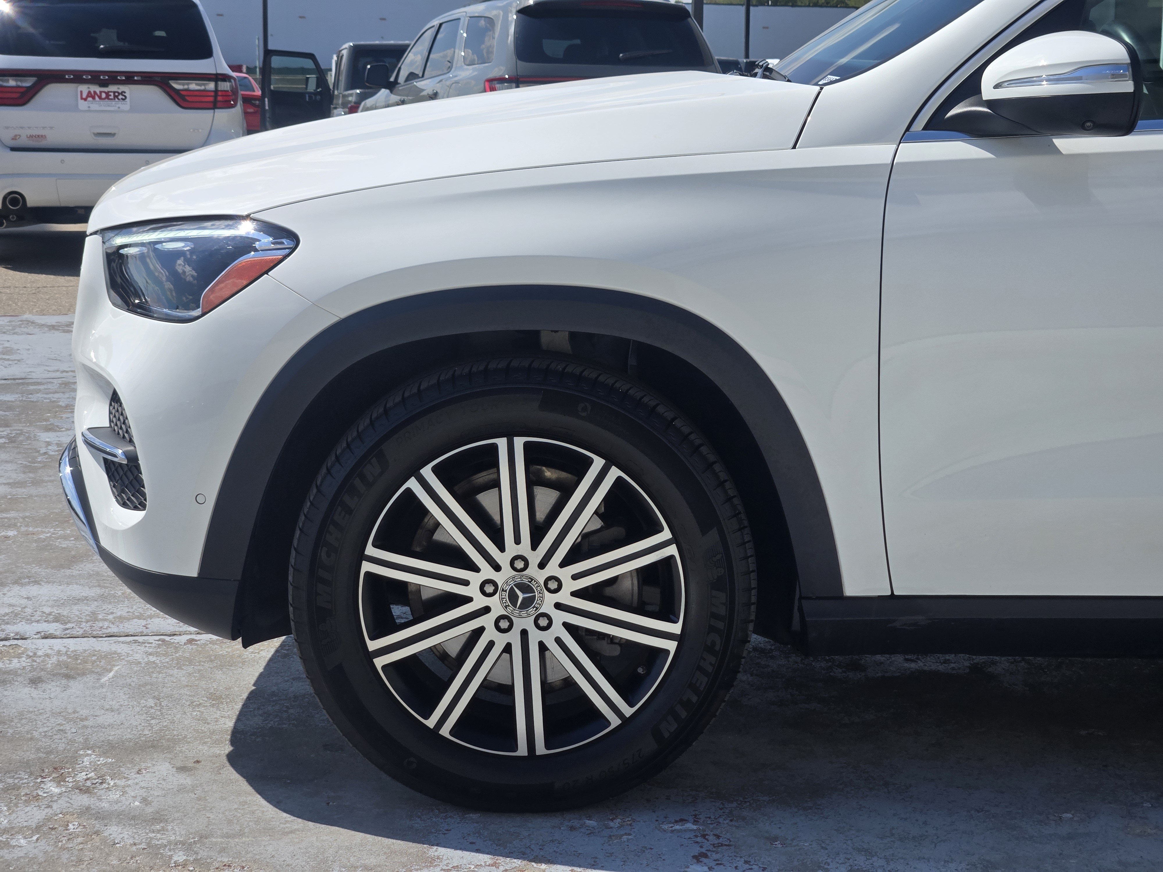 Used 2026 Mercedes-Benz GLE 350 4MATIC image 9