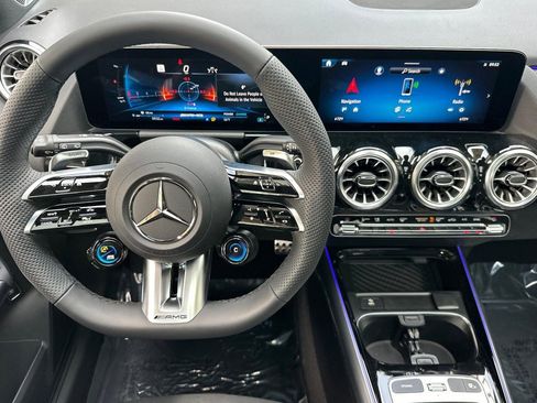 New 2026 Mercedes-Benz GLA 35 AMG 4MATIC image 26