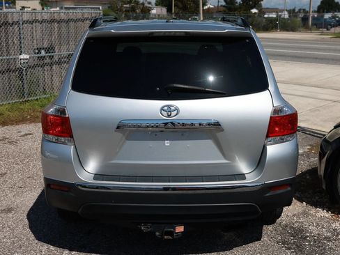 Used 2013 Toyota Highlander Limited AWD/4WD image 5