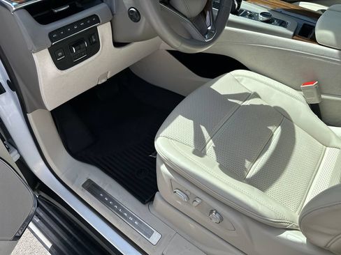 Used 2024 Cadillac Escalade ESV Sport Platinum AWD/4WD image 24