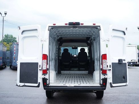 Used 2023 RAM ProMaster 2500 FWD image 10