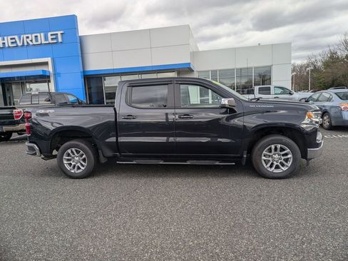 Used 2023 Chevrolet Silverado 1500 LT image 4