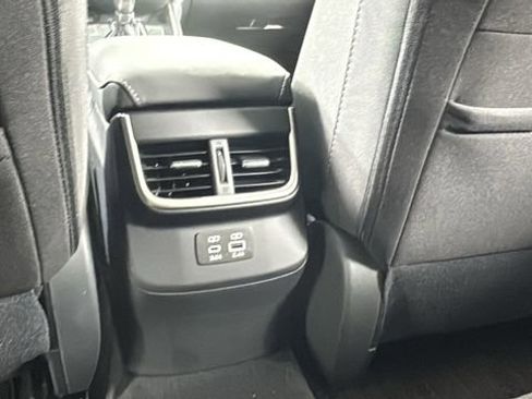 Certified 2024 Subaru Outback Premium image 41