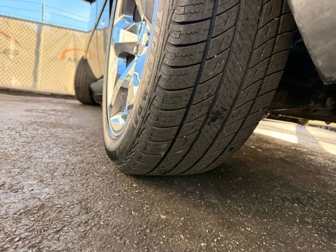 Used 2009 Dodge Challenger R/T image 36