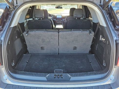Used 2023 Ford Explorer Limited w/ Equipment Group 301A image 14