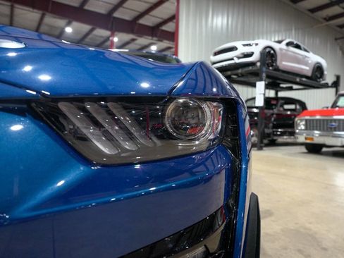 Used 2022 Ford Mustang Shelby GT500 w/ Technology Package image 27