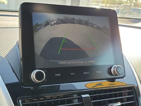 Used 2024 Mitsubishi Eclipse Cross SE image 30