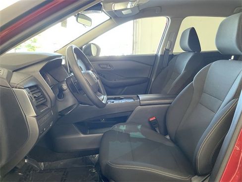 Certified 2025 Nissan Rogue S image 19