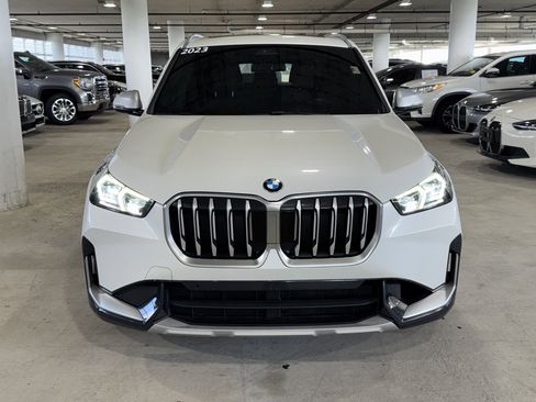 Used 2023 BMW X1 xDrive28i w/ Convenience Package AWD/4WD image 3
