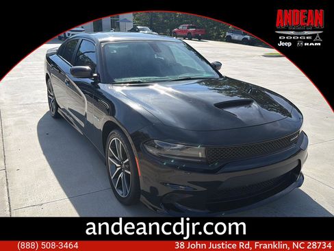 Used 2022 Dodge Charger R/T w/ Plus Group RWD image 1