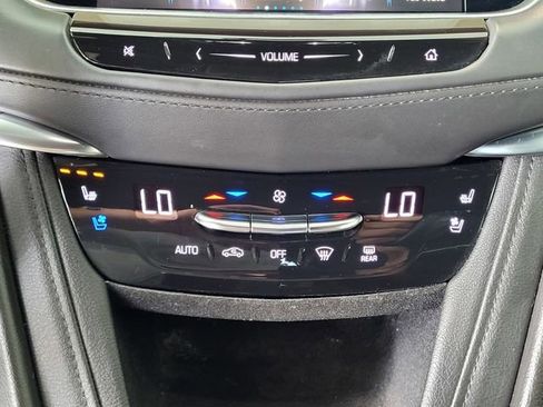 Used 2019 Cadillac XT5 Platinum AWD/4WD image 21