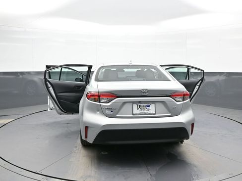 Certified 2025 Toyota Corolla LE image 46