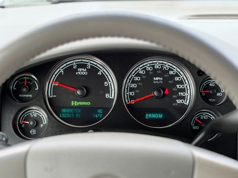 Used 2012 Chevrolet Tahoe 4WD Hybrid image 14