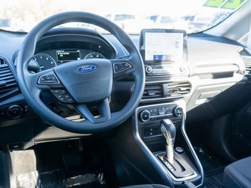 Used 2022 Ford EcoSport SE w/ SE Convenience Package image 12