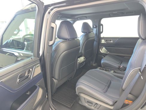 New 2026 INFINITI QX80 4WD image 24