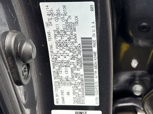 Used 2014 Toyota Tacoma PreRunner image 27