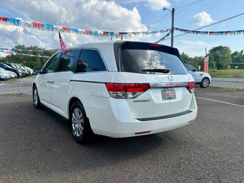 Used 2016 Honda Odyssey EX image 3
