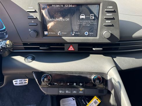 New 2026 Hyundai Elantra Sport image 29