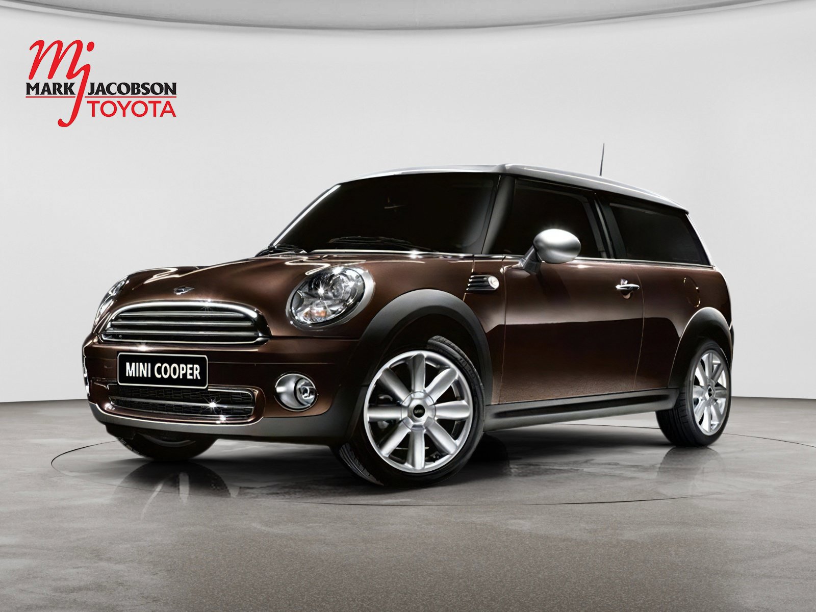 Used 2009 MINI Cooper Clubman Hardtop FWD image 2