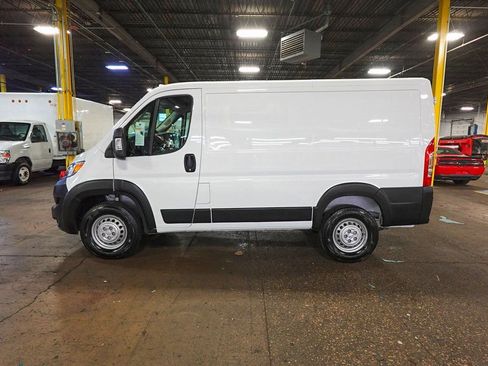 New 2026 RAM ProMaster 1500 w/ Convenience Group image 2