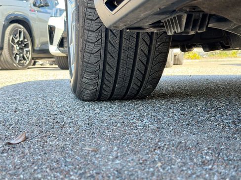 Used 2024 BMW 530i w/ Premium Package image 45