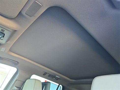 New 2026 GMC Yukon Elevation w/ Elevation Premium Package image 20