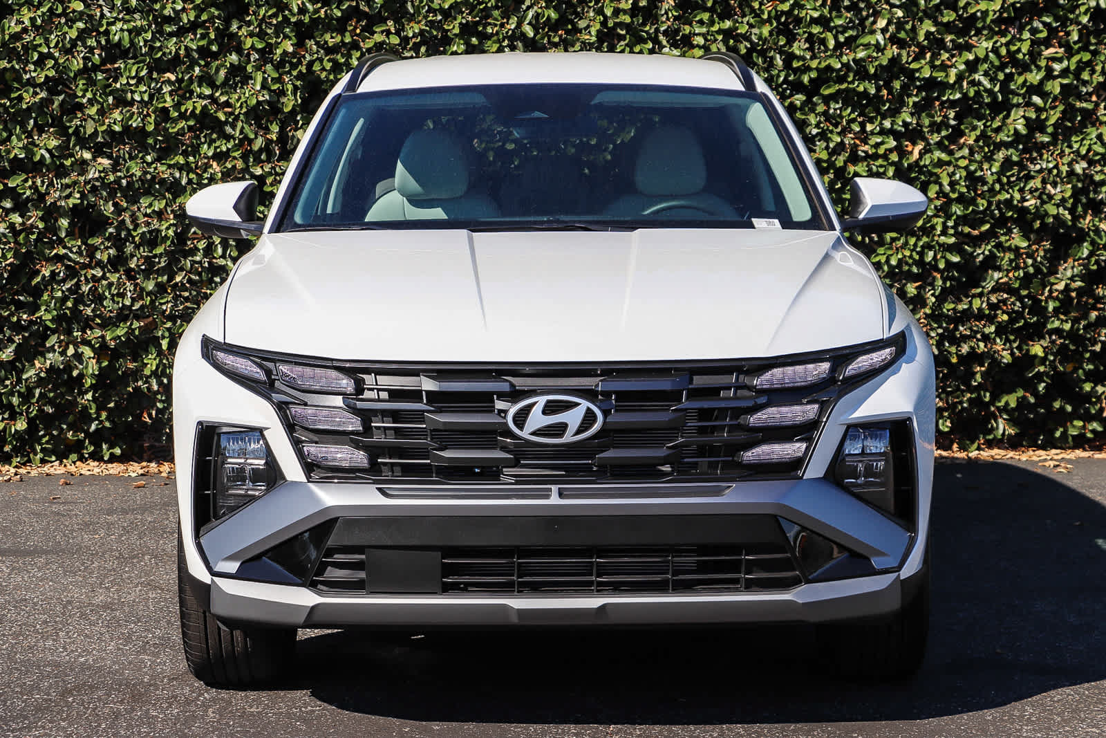 New 2026 Hyundai Tucson SEL Plus FWD image 2