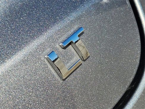 Certified 2024 Chevrolet Trax LT w/ Sunroof Package image 13