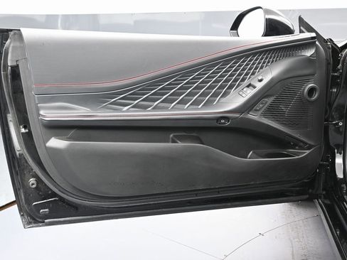 Used 2025 Dodge Charger R/T Scat Pack w/ Track Pack image 39