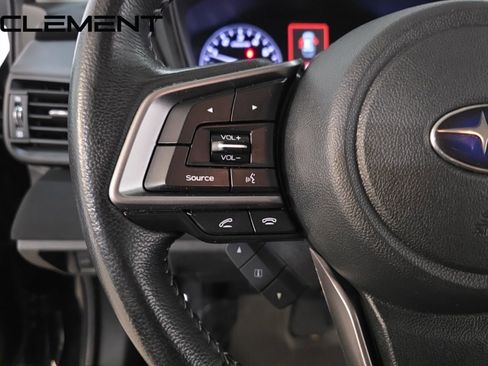 Used 2022 Subaru Outback Premium image 14