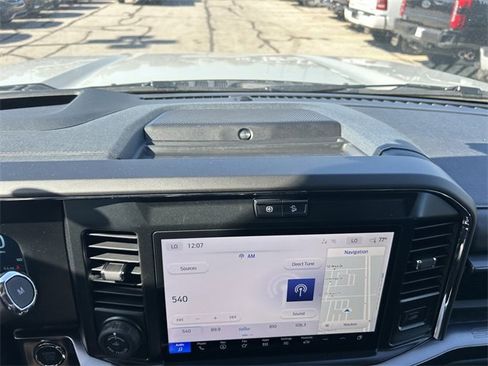 New 2026 Ford F350 Lariat w/ Black Appearance Package image 29