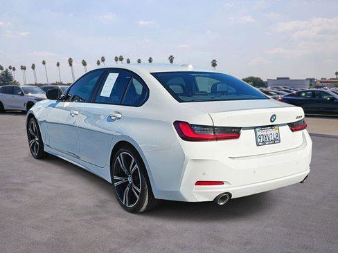 Certified 2023 BMW 330i Sedan w/ Convenience Package image 7