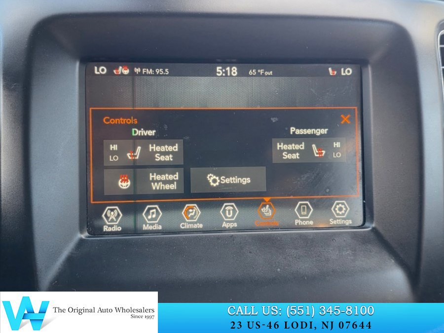 Used 2019 Jeep Compass Latitude w/ Cold Weather Group AWD/4WD image 16