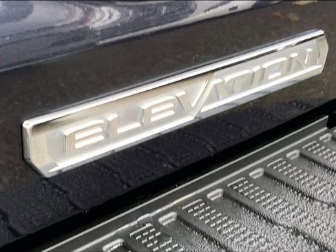 Used 2023 GMC Sierra 1500 Elevation image 9