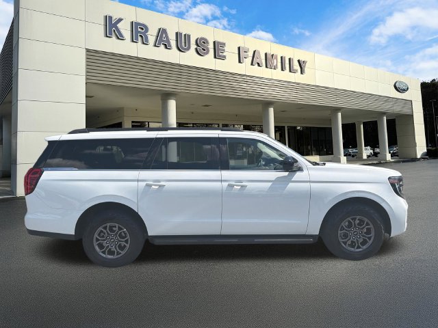 Certified 2025 Ford Expedition Max Active RWD image 9