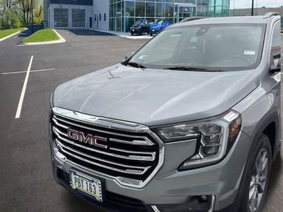Used 2023 GMC Terrain SLT
