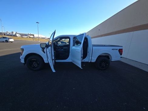 New 2026 Ford F150 XLT w/ Equipment Group 302A MID image 11