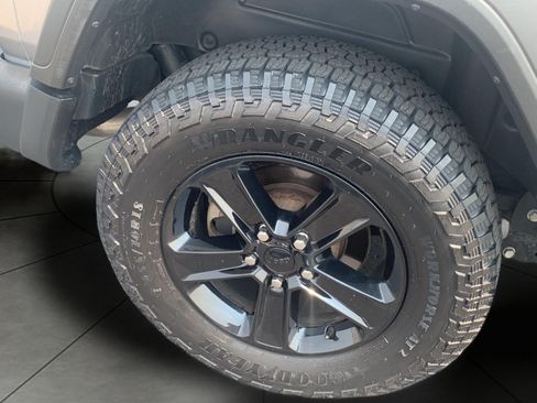 Used 2020 Jeep Wrangler Unlimited Sport AWD/4WD image 28