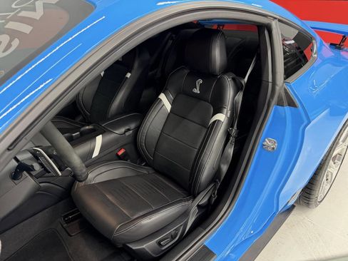 Used 2021 Ford Mustang Shelby GT500 w/ Technology Package image 22