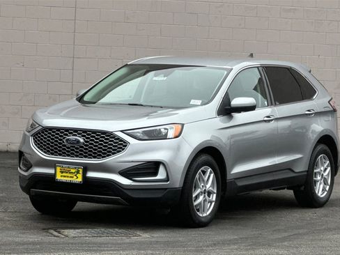Certified 2023 Ford Edge SEL image 8