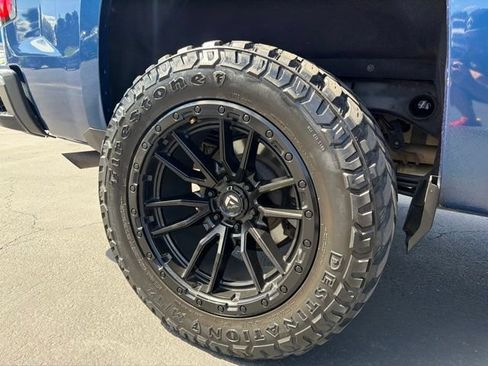 Used 2018 Chevrolet Silverado 1500 LT w/ All Star Edition AWD/4WD image 10