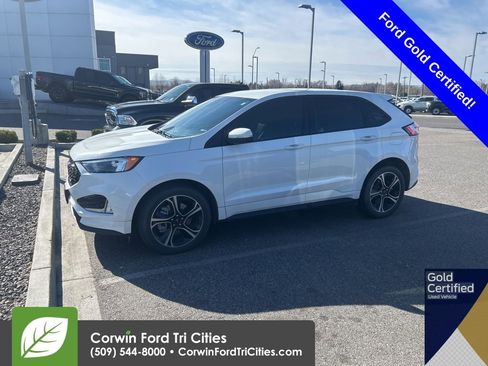 Used 2023 Ford Edge ST image 7