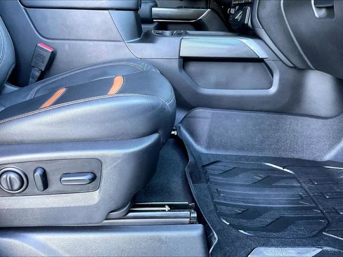 Used 2021 GMC Sierra 1500 AT4 w/ AT4 Value Package image 22