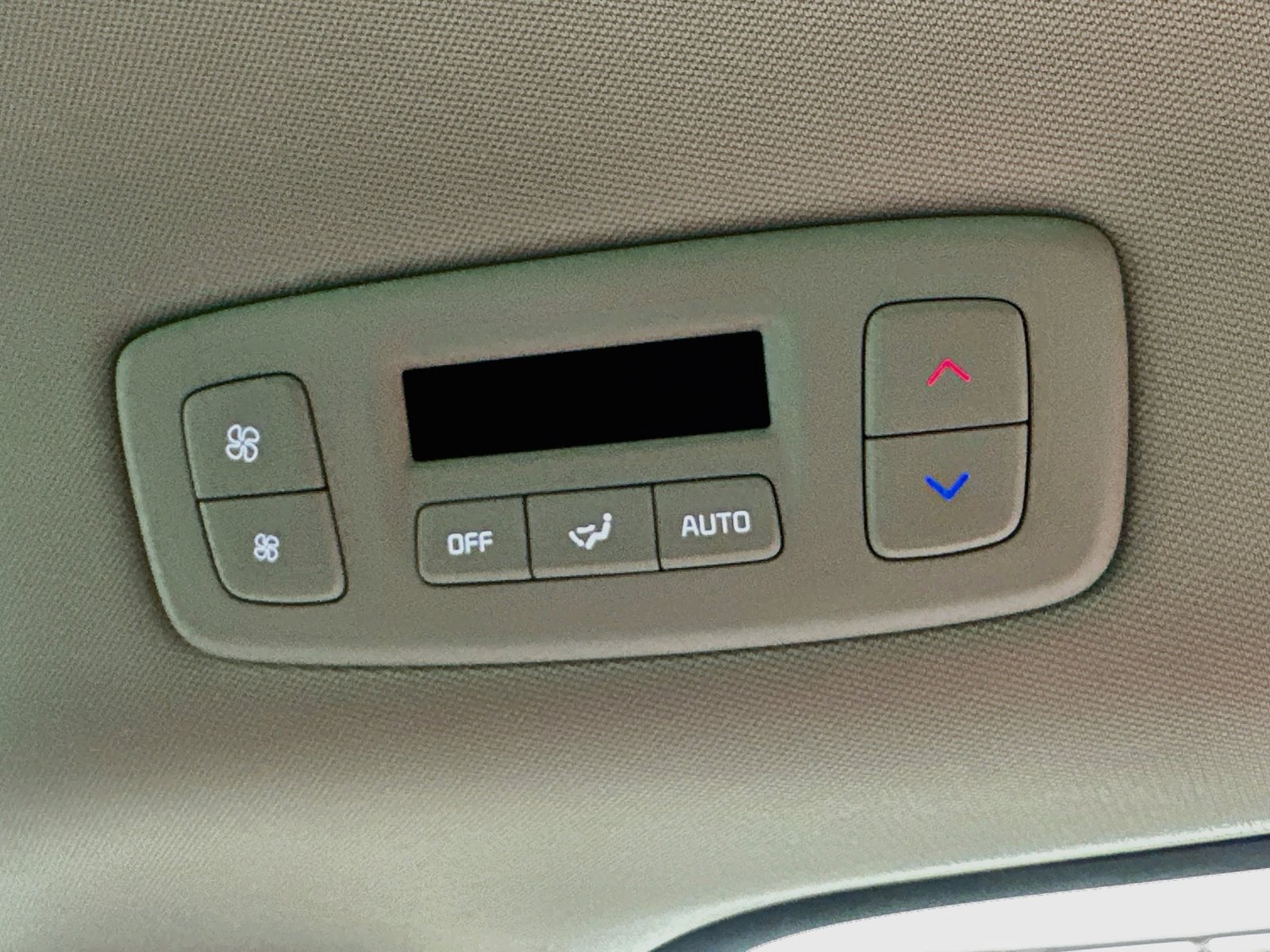 Used 2022 Kia Carnival SX FWD image 26