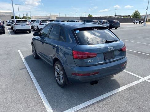 Used 2018 Audi Q3 2.0T Premium FWD image 4