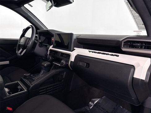 Used 2024 Toyota Tacoma SR5 image 40