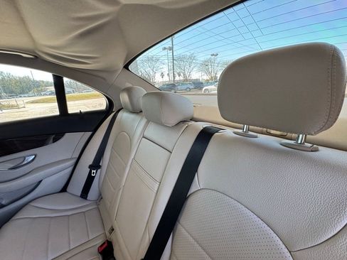 Used 2018 Mercedes-Benz C 300 Sedan image 20