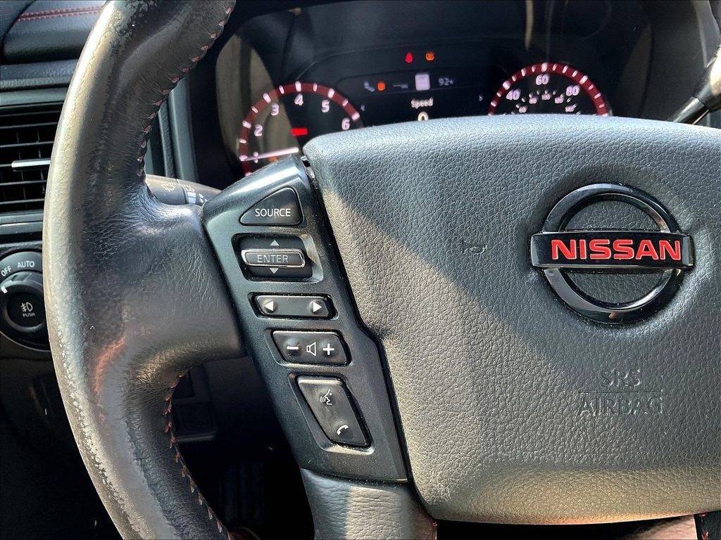 Certified 2021 Nissan Titan PRO-4X w/ Pro-4x Convenience Package AWD/4WD image 15